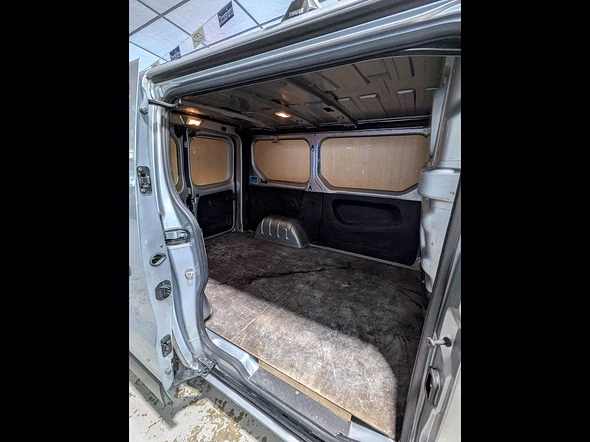 RENAULT Trafic Fg L1H1 3T 2.0 Blue dCi 170ch Advance EDC -24 - Miniature 18