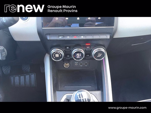 RENAULT Clio 1.0 TCe 90ch Techno - Miniature 25