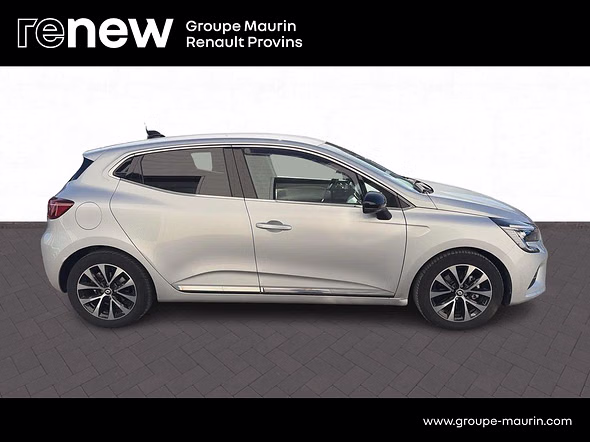 RENAULT Clio 1.6 E-Tech hybride 145ch Techno - Vue 4