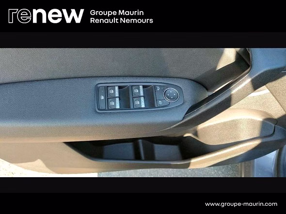 RENAULT Captur 1.6 E-Tech hybride 145ch Techno Fast Track - Miniature 18