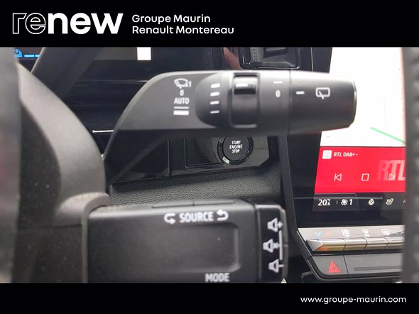 RENAULT Espace 1.2 E-Tech full hybrid 200ch Iconic 7 places - 24 - Miniature 29