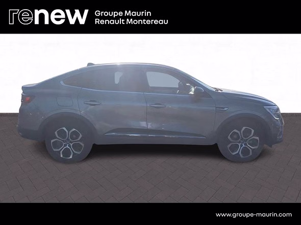 RENAULT Arkana 1.6 E-Tech hybride 145ch Techno -22 - Vue 3