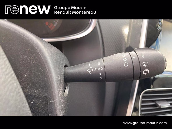 RENAULT Clio 0.9 TCe 90ch energy Intens 5p - Miniature 18
