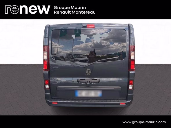 RENAULT Trafic Combi Grand 2.0 Blue dCi 150ch Techno -24b - Vue 3