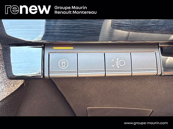 RENAULT Clio 1.8 E-Tech 160ch full hybrid Techno - Miniature 22