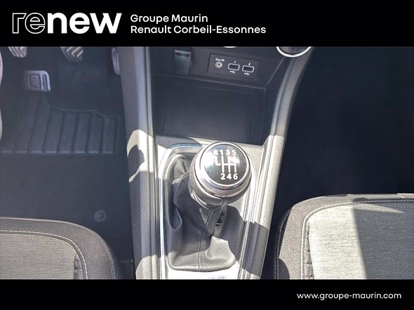 RENAULT Captur 1.0 TCe 90ch Evolution - Miniature 28