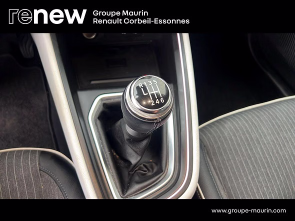 RENAULT Clio 1.0 TCe 90ch Techno - Miniature 20