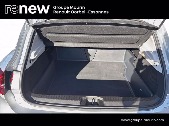 RENAULT Clio Réversible 1.6 E-Tech full hybrid 145 Evolution - Miniature 12