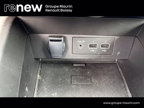 RENAULT Clio 1.0 TCe 90ch Techno - Miniature 32
