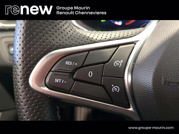 RENAULT Captur 1.6 E-Tech hybride 145ch Engineered - Miniature 11