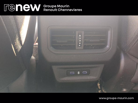 RENAULT Austral 1.2 E-Tech full hybrid 200ch Iconic - Miniature 12