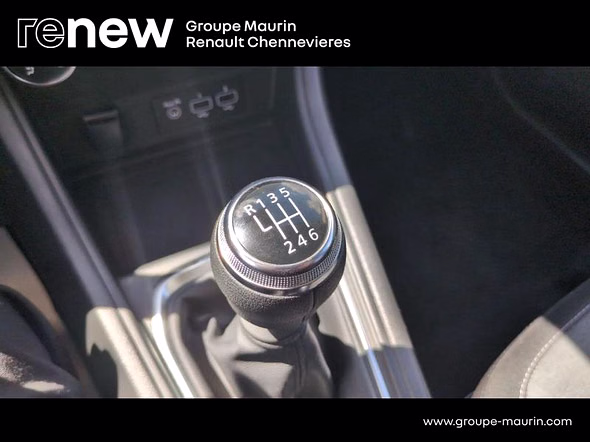 RENAULT Captur 1.0 TCe 90ch Evolution - Miniature 21