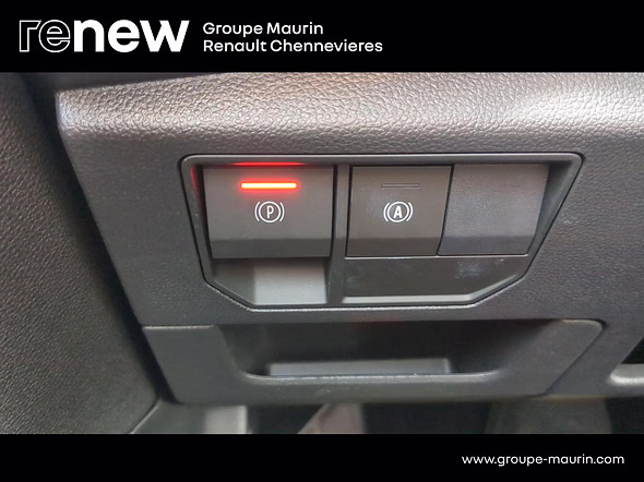 RENAULT Austral 1.2 E-Tech full hybrid 200ch Evolution - 26 - Miniature 18