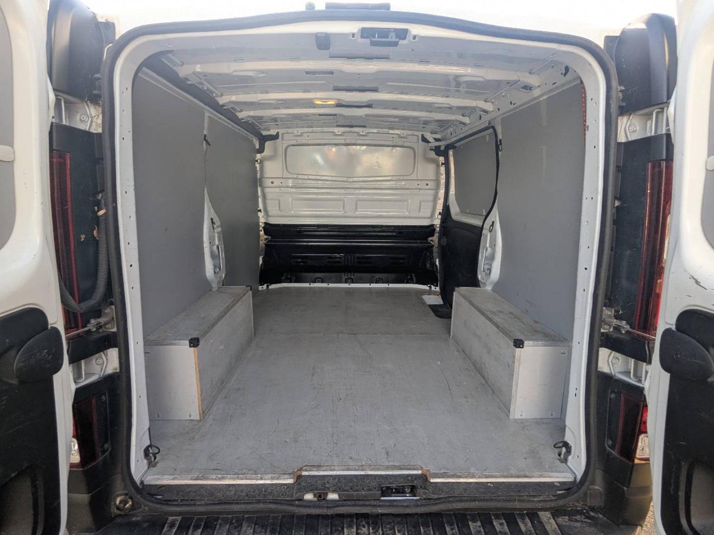 RENAULT Trafic Fg L1H1 2T8 2.0 Blue dCi 130ch Confort - Photo 6
