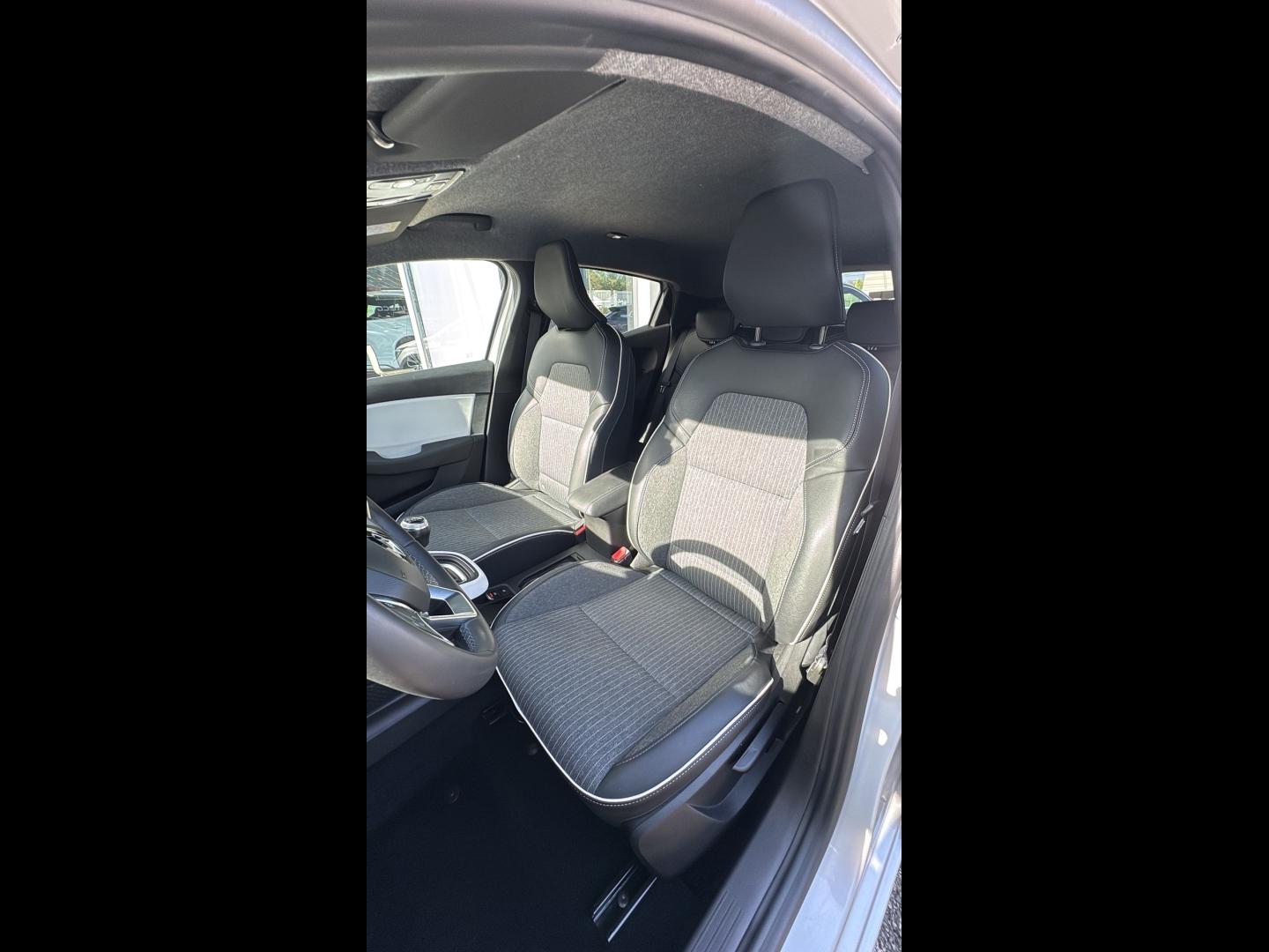 RENAULT Clio 1.0 TCe 90ch Techno - Photo 9