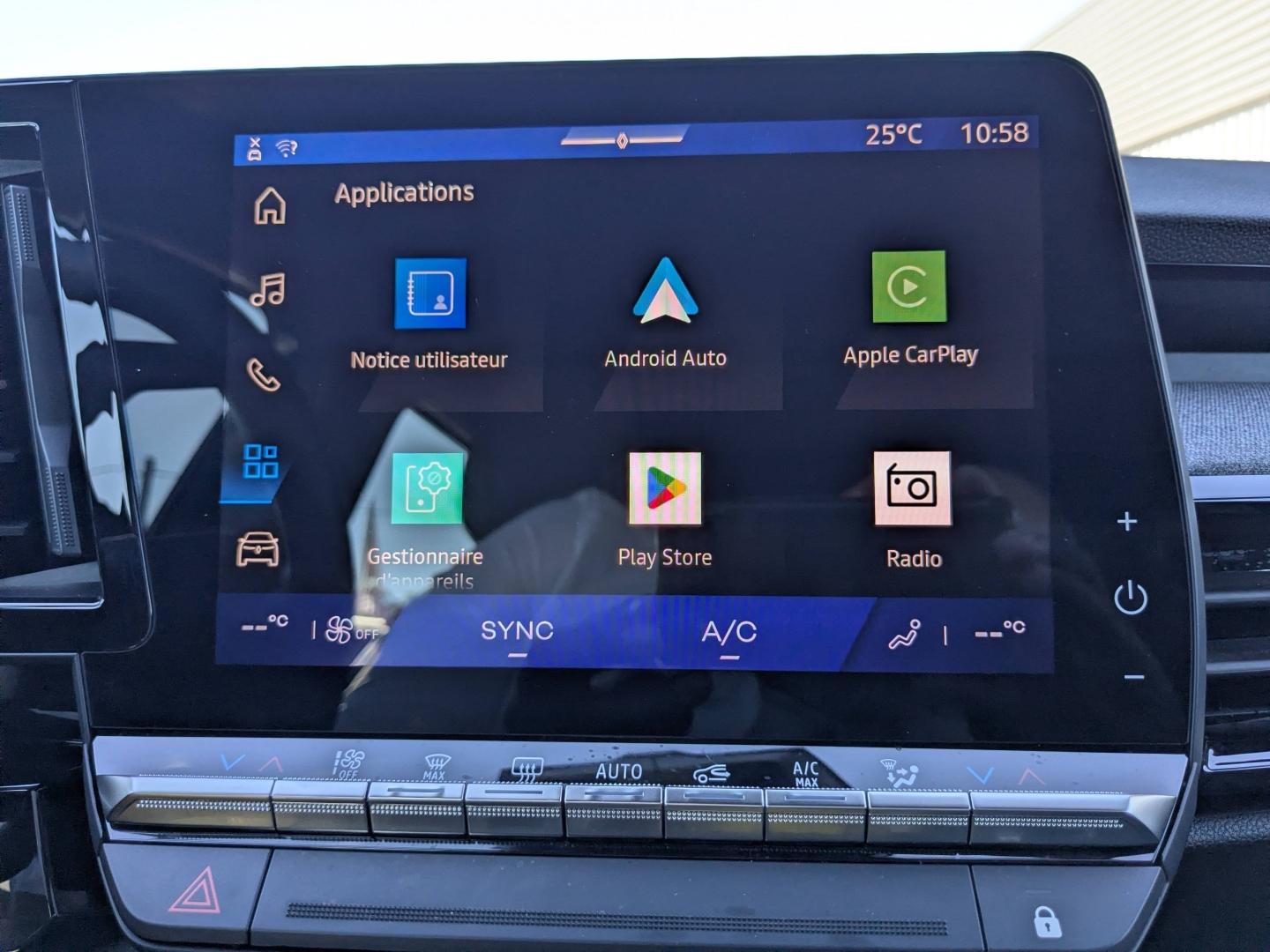 RENAULT Austral 1.2 E-Tech full hybrid 200ch Evolution - 25 - Photo 23