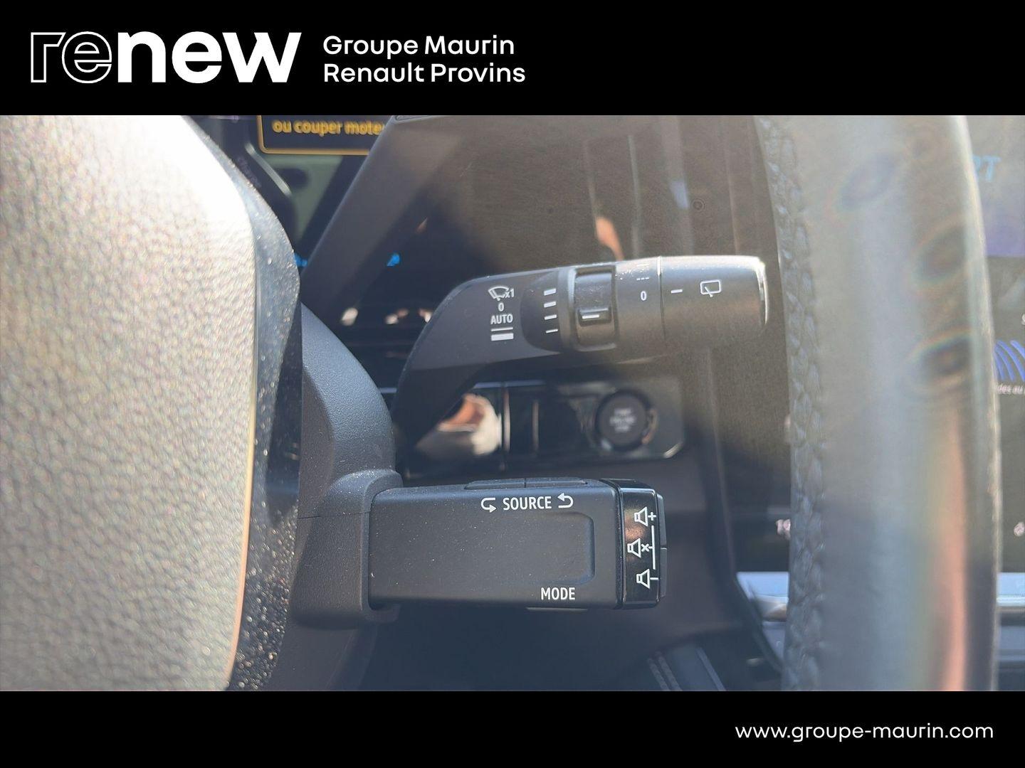 RENAULT Austral 1.2 E-Tech full hybrid 200ch Iconic - Photo 20