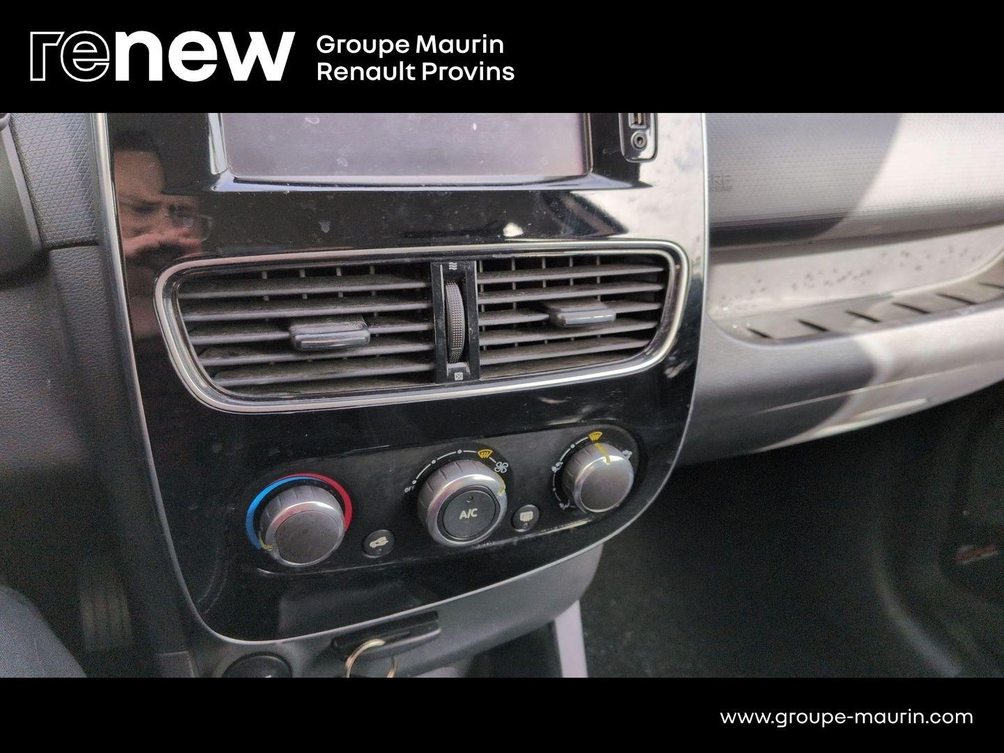 RENAULT Clio 0.9 TCe 90ch energy Business 5p - Photo 27