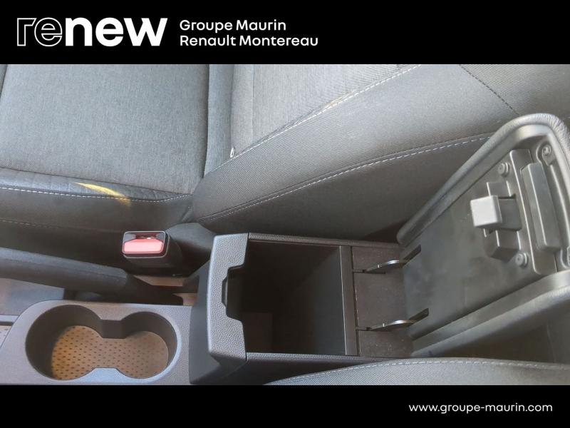 RENAULT Captur 1.6 E-Tech hybride 145ch Evolution - Photo 27