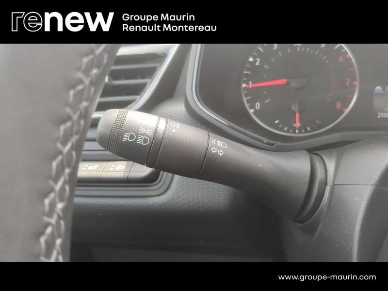 RENAULT Clio 1.0 TCe 90ch Equilibre - Photo 22