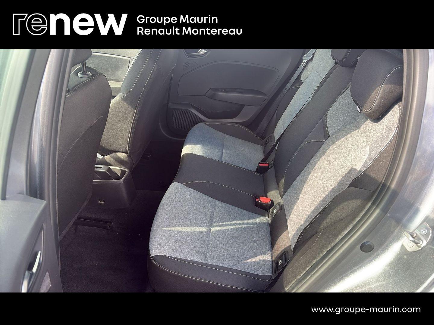 RENAULT Clio 1.0 TCe 100ch Evolution GPL - Photo 16