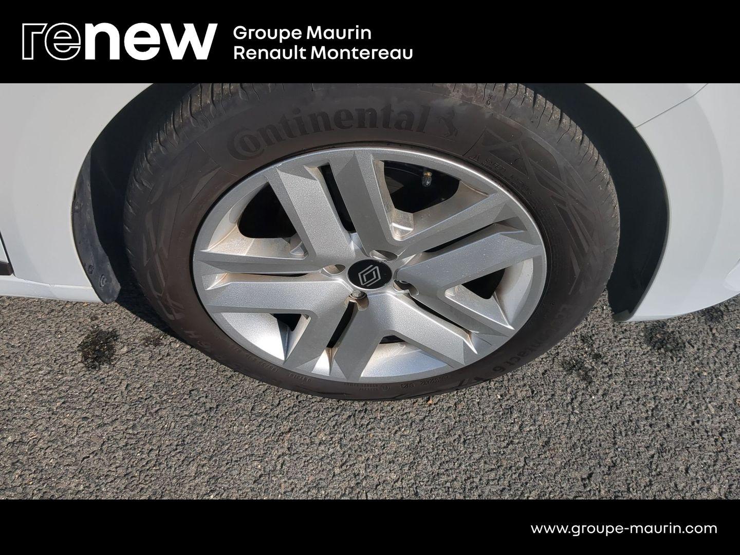 RENAULT Clio 1.0 TCe 90ch Evolution - Photo 9