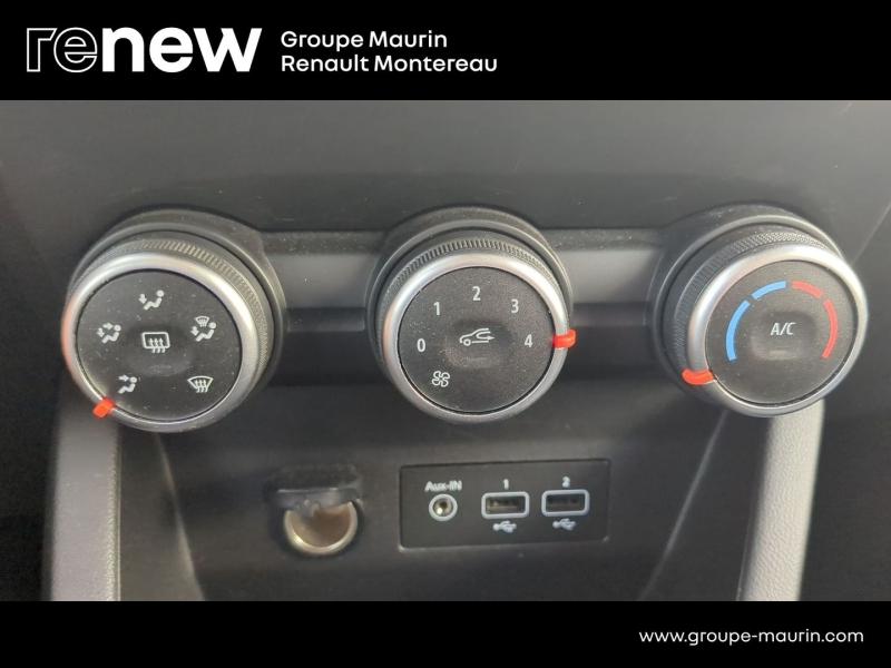 RENAULT Clio 1.0 TCe 100ch Evolution GPL - Photo 17