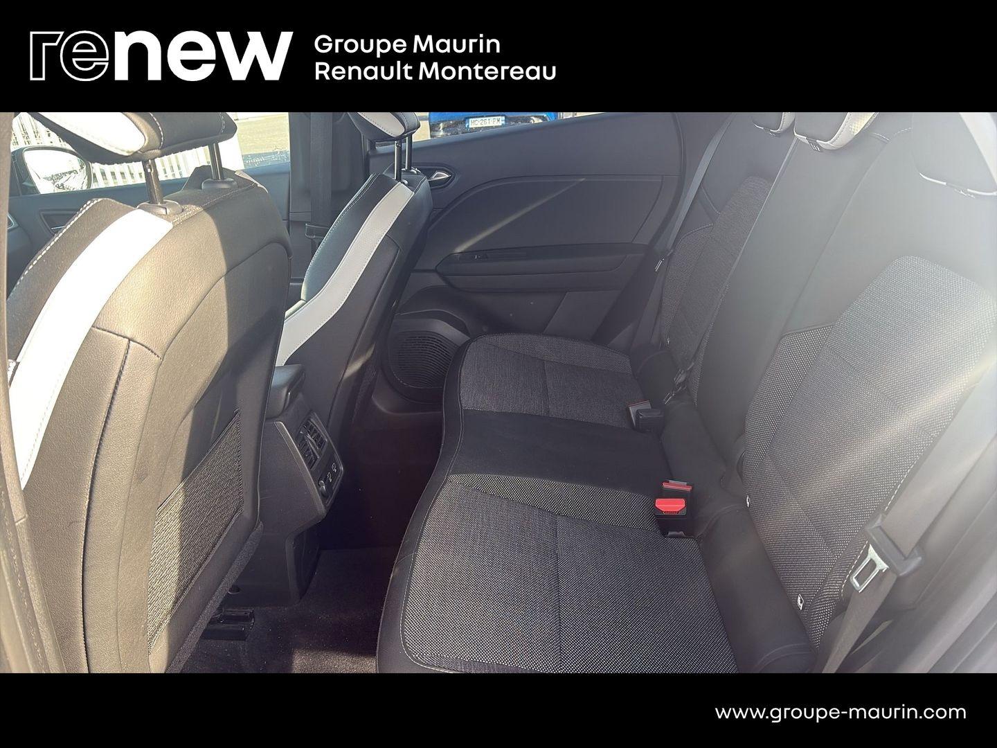 RENAULT Captur 1.6 E-Tech hybride 145ch Techno - Photo 11