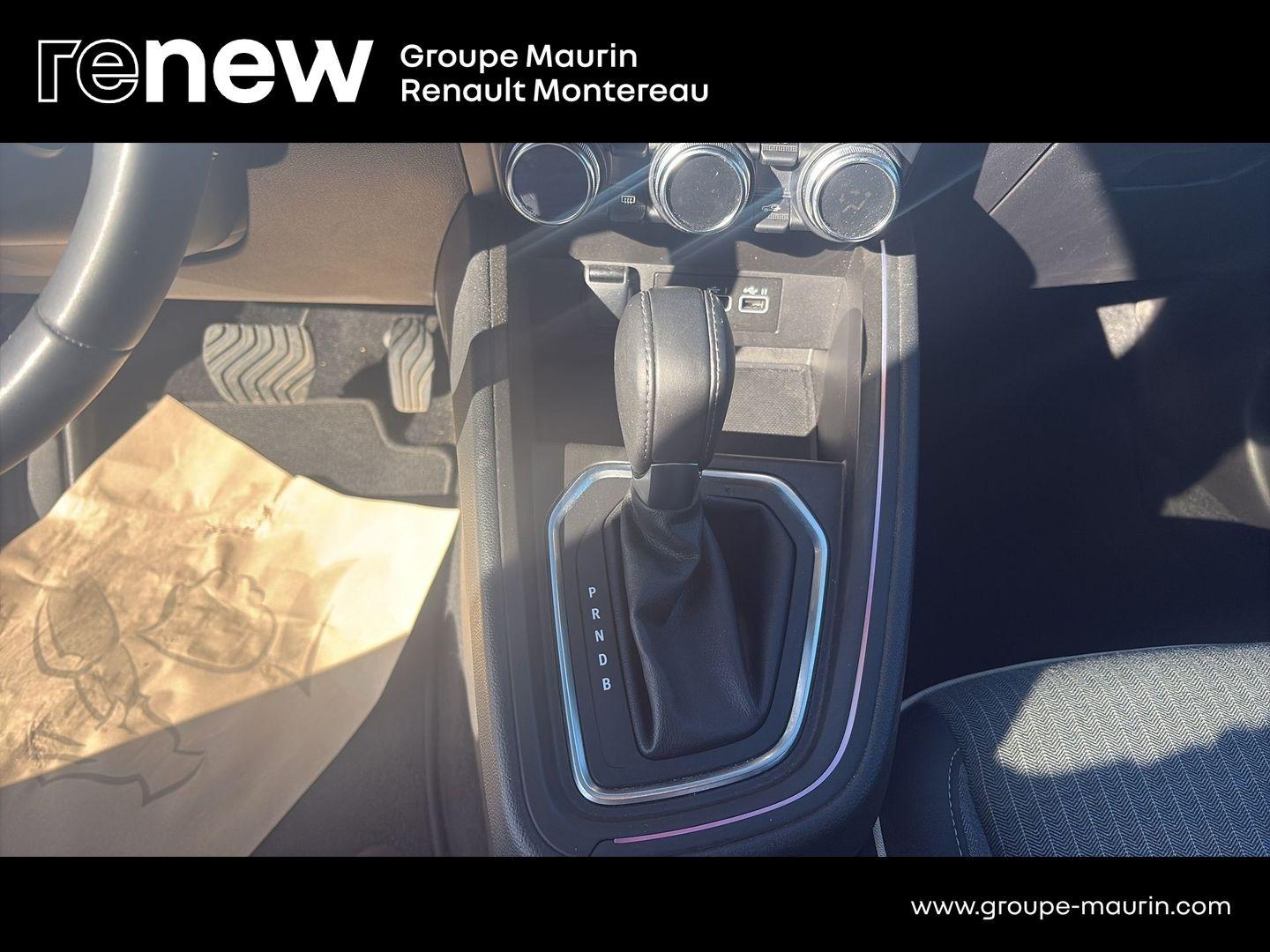 RENAULT Clio 1.6 E-Tech 145ch full hybrid Techno - Photo 25