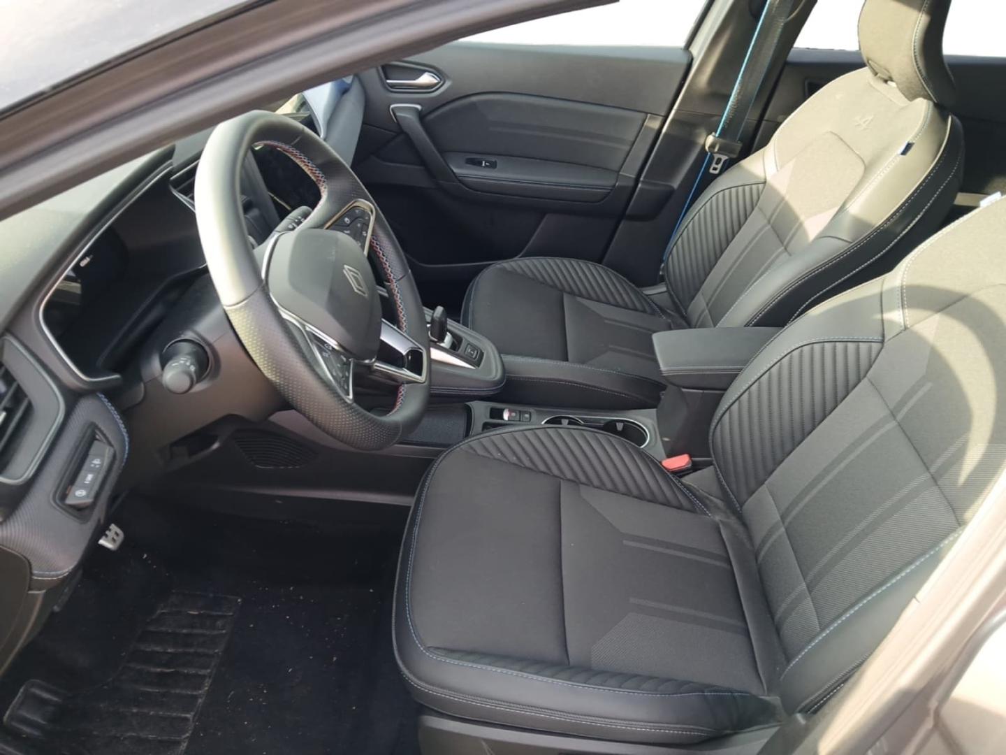 RENAULT Captur 1.8 E-Tech full hybrid 160ch esprit Alpine - 26 - Photo 10