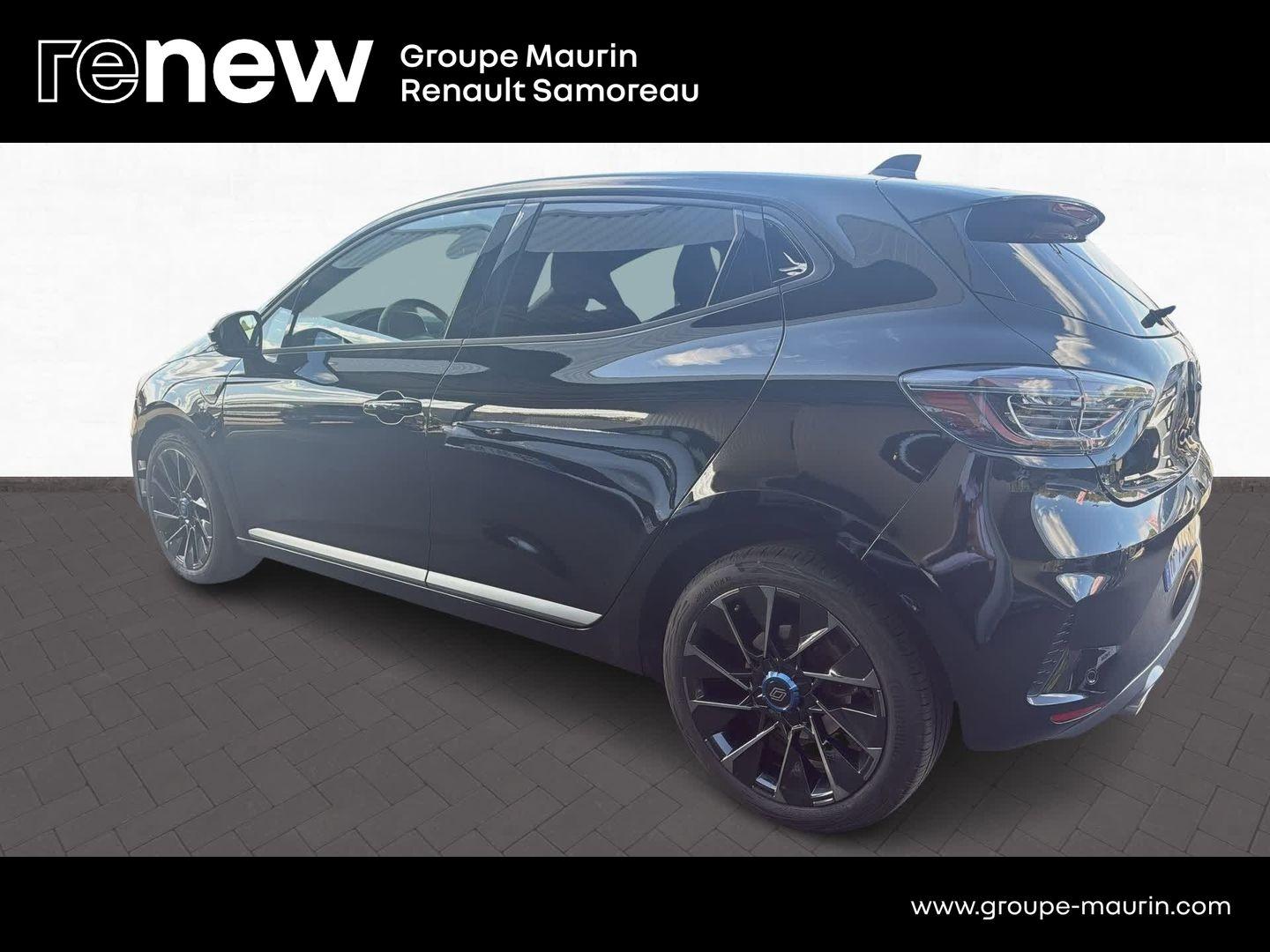 RENAULT Clio 1.0 TCe 90ch esprit Alpine - 25 - Photo 4