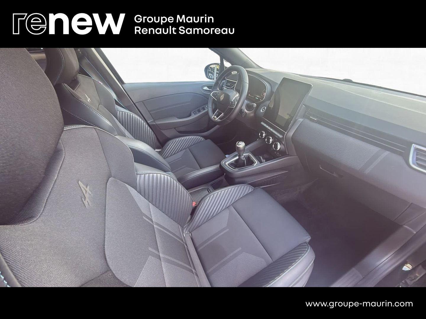 RENAULT Clio 1.0 TCe 90ch esprit Alpine - 25 - Photo 17