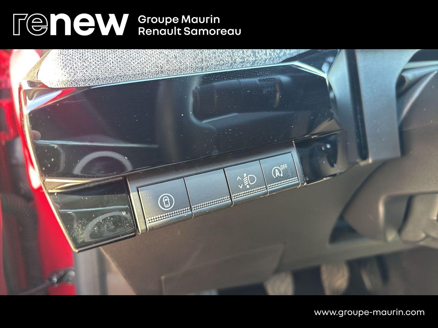 RENAULT Clio 1.2 TCe 115ch Techno - Photo 20