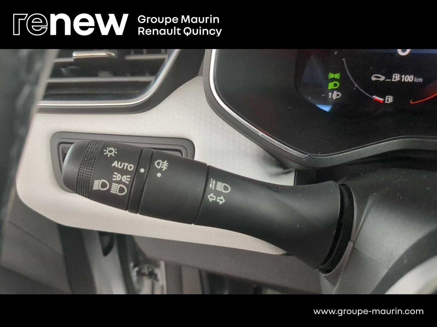 RENAULT Clio 1.6 E-Tech hybride 145ch Techno - Photo 15