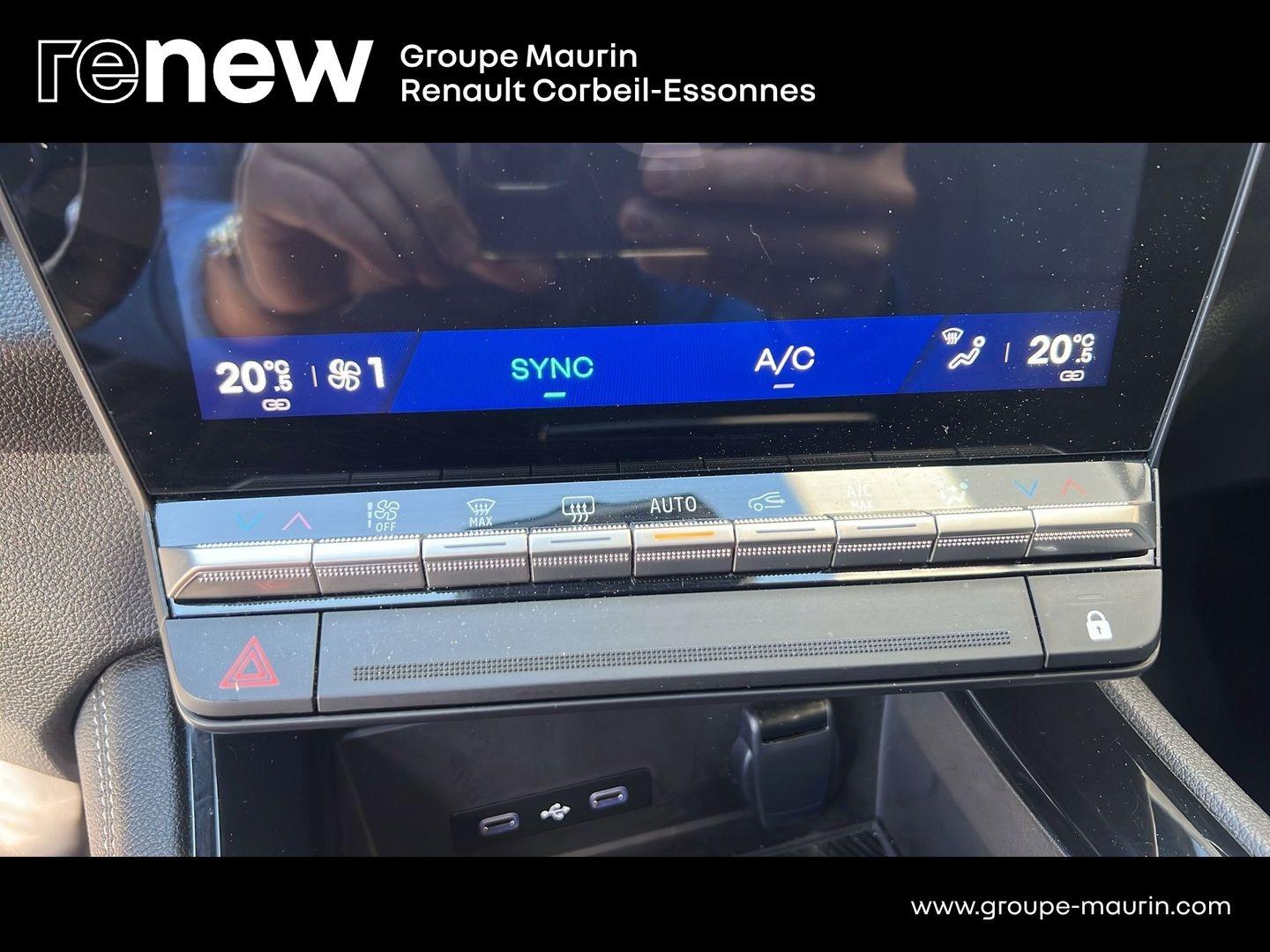RENAULT Austral 1.2 E-Tech full hybrid 200ch Techno - 25 - Photo 21