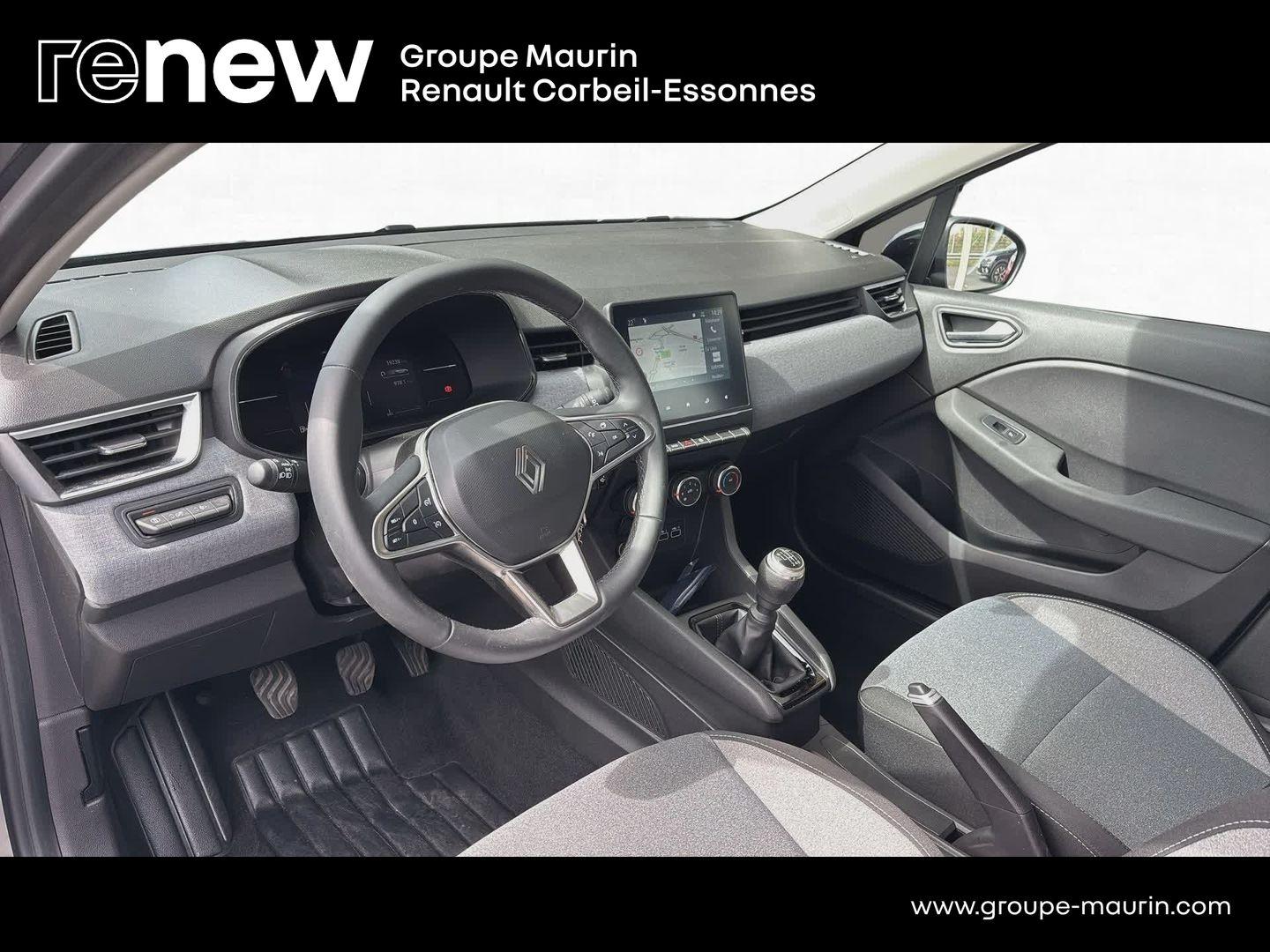 RENAULT Clio 1.5 dCi 100ch Evolution - 25 - Photo 10