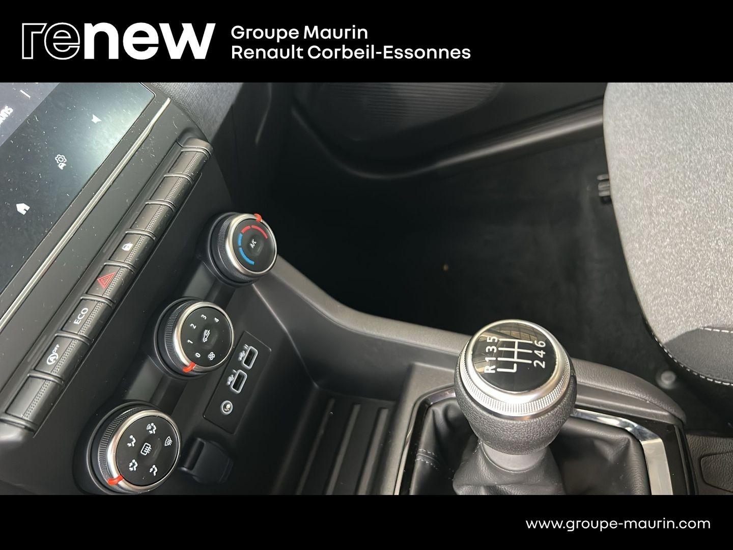 RENAULT Clio 1.5 dCi 100ch Evolution - 25 - Photo 18