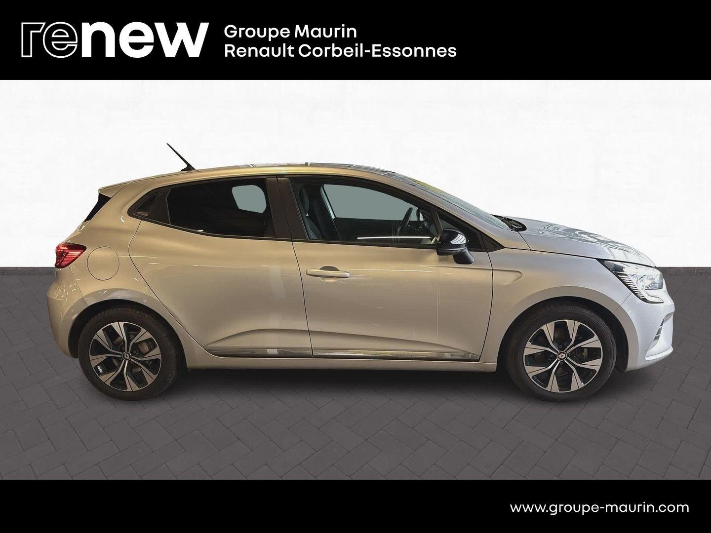 RENAULT Clio Réversible 1.6 E-Tech full hybrid 145 Evolution - Photo 6