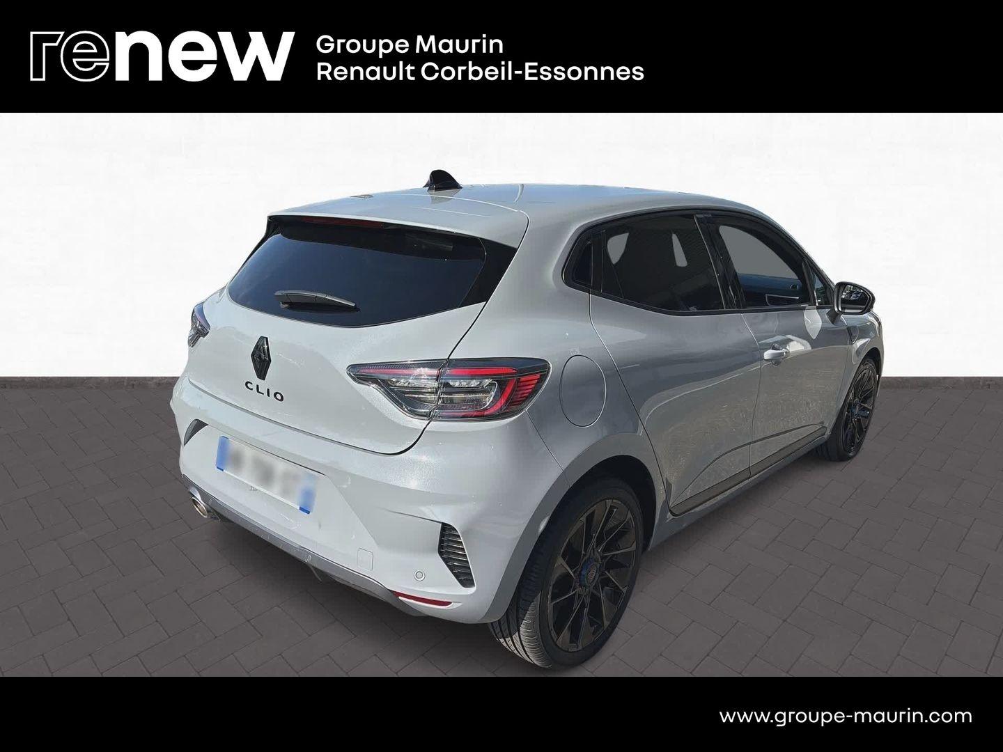 RENAULT Clio 1.0 TCe 90ch esprit Alpine - 25 - Photo 5