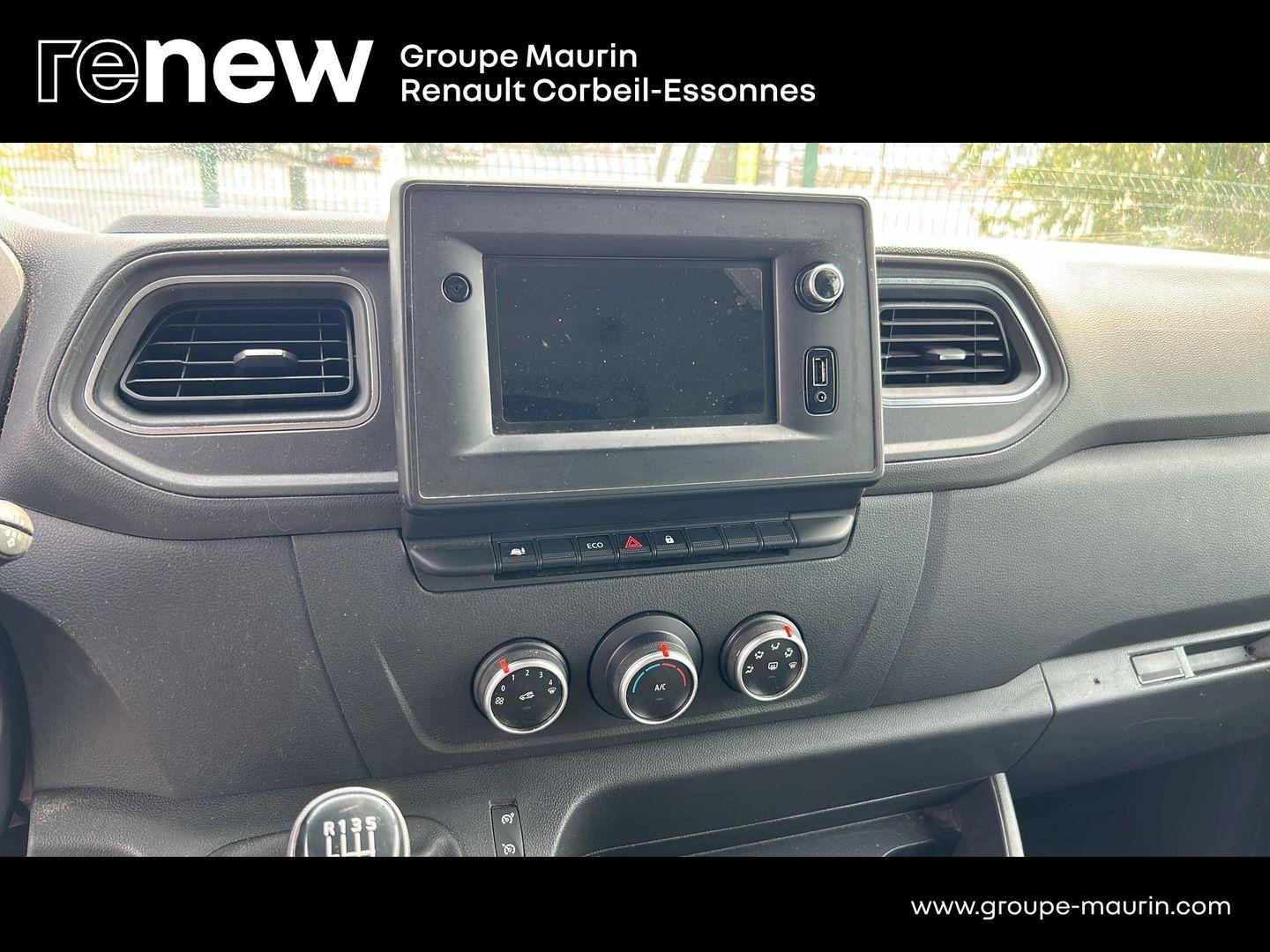 RENAULT Master Fg F3500 L3H2 2.3 dCi 135ch Grand Confort E6 - Photo 22
