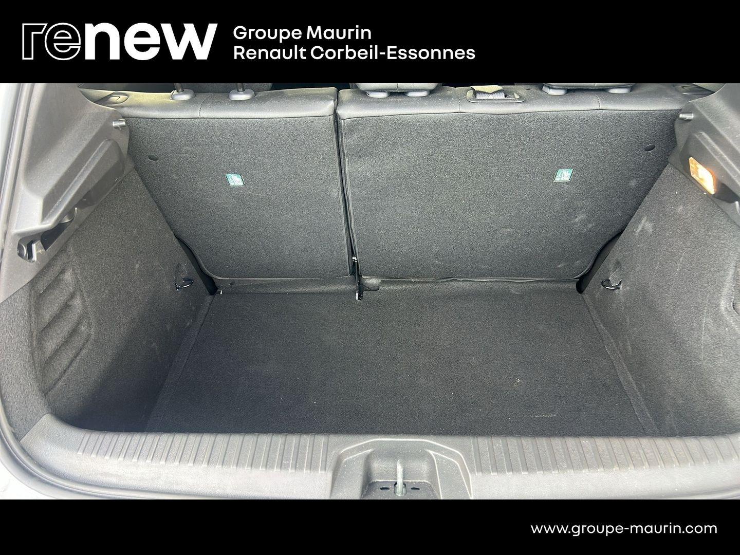 RENAULT Clio 1.0 TCe 90ch Techno - 25 - Photo 10