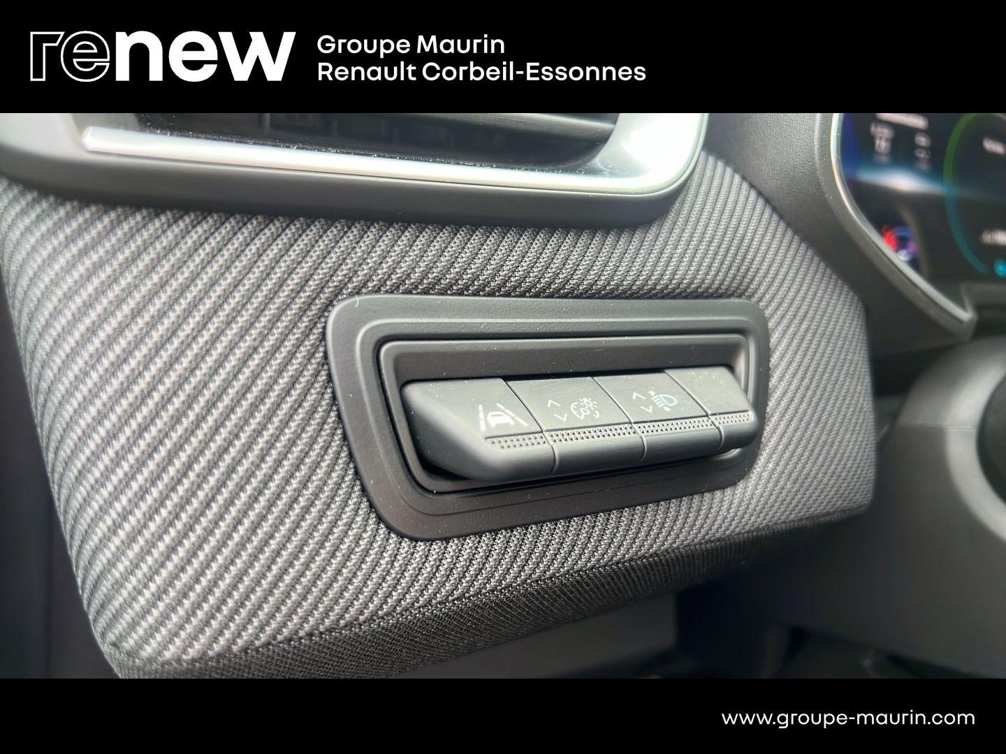 RENAULT Clio 1.6 E-Tech 145ch full hybrid esprit Alpine - Photo 18
