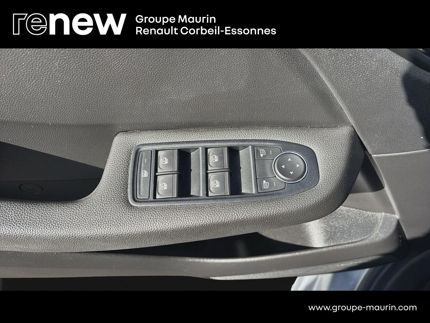 RENAULT Clio Réversible 1.6 E-Tech full hybrid 145 Evolution - Photo 15