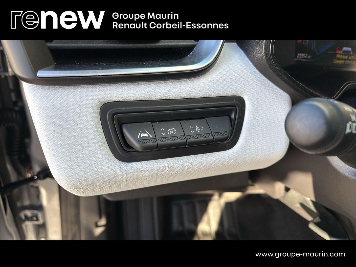 RENAULT Clio Réversible 1.6 E-Tech full hybrid 145 Evolution - Photo 16