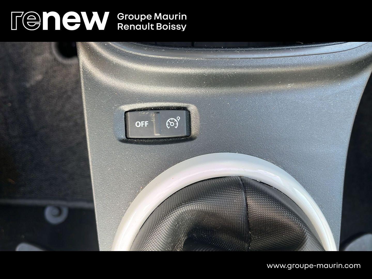 RENAULT Twingo 1.0 SCe 65ch Equilibre - Photo 28
