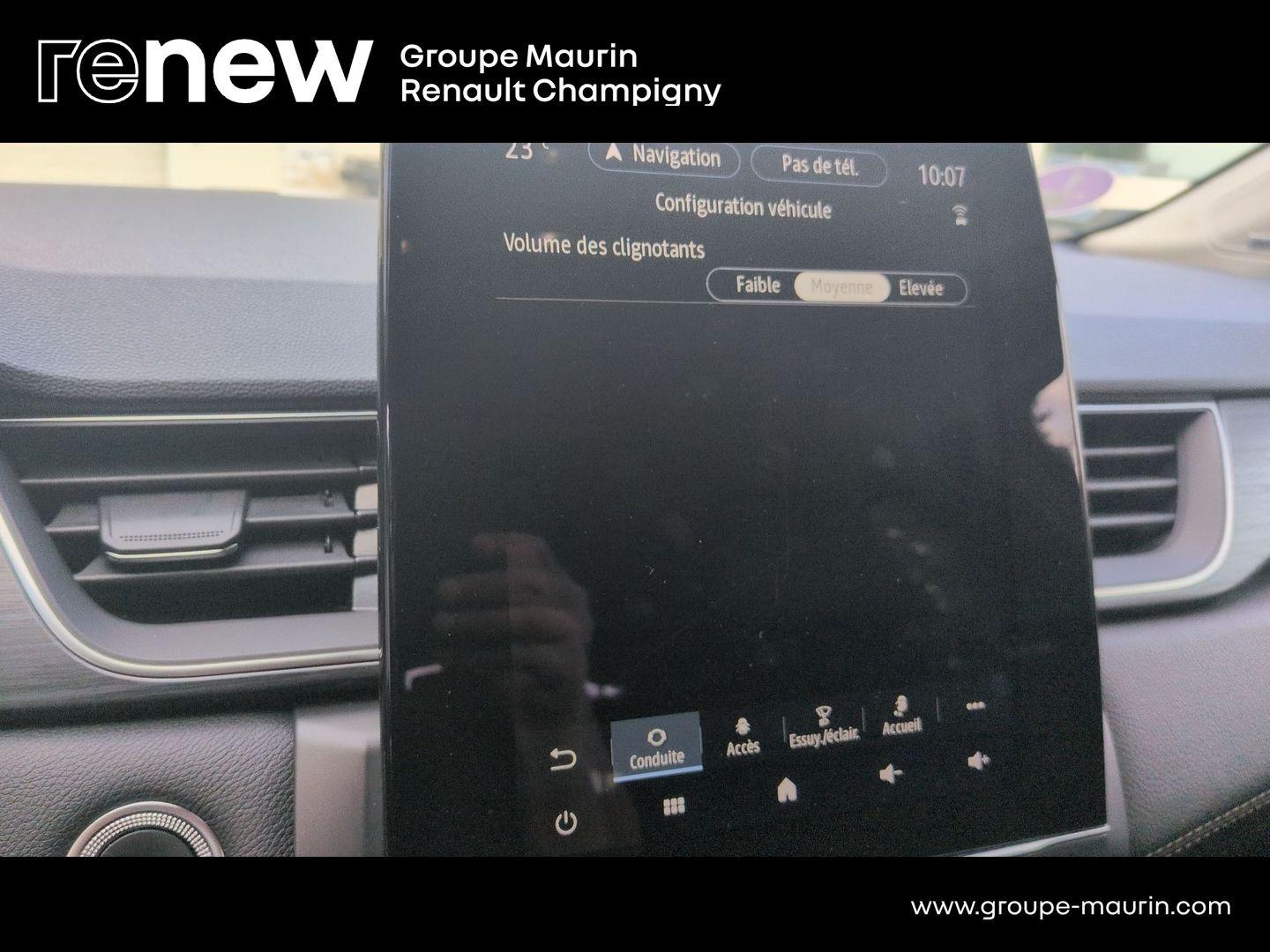 RENAULT Captur 1.6 E-Tech hybride rechargeable 160ch Initiale Paris -21 - Photo 33