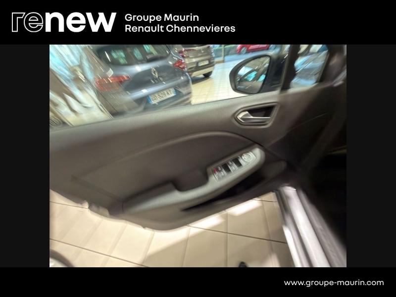 RENAULT Clio 1.5 Blue dCi 100ch Evolution - 24 - Photo 17