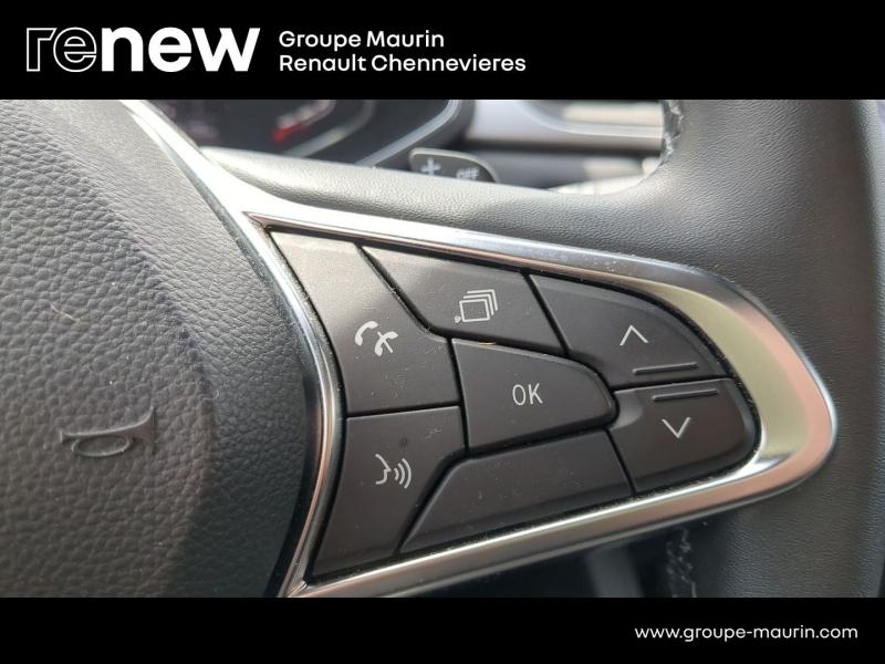 RENAULT Captur 1.3 TCe 140ch FAP Intens EDC -21 - Photo 30