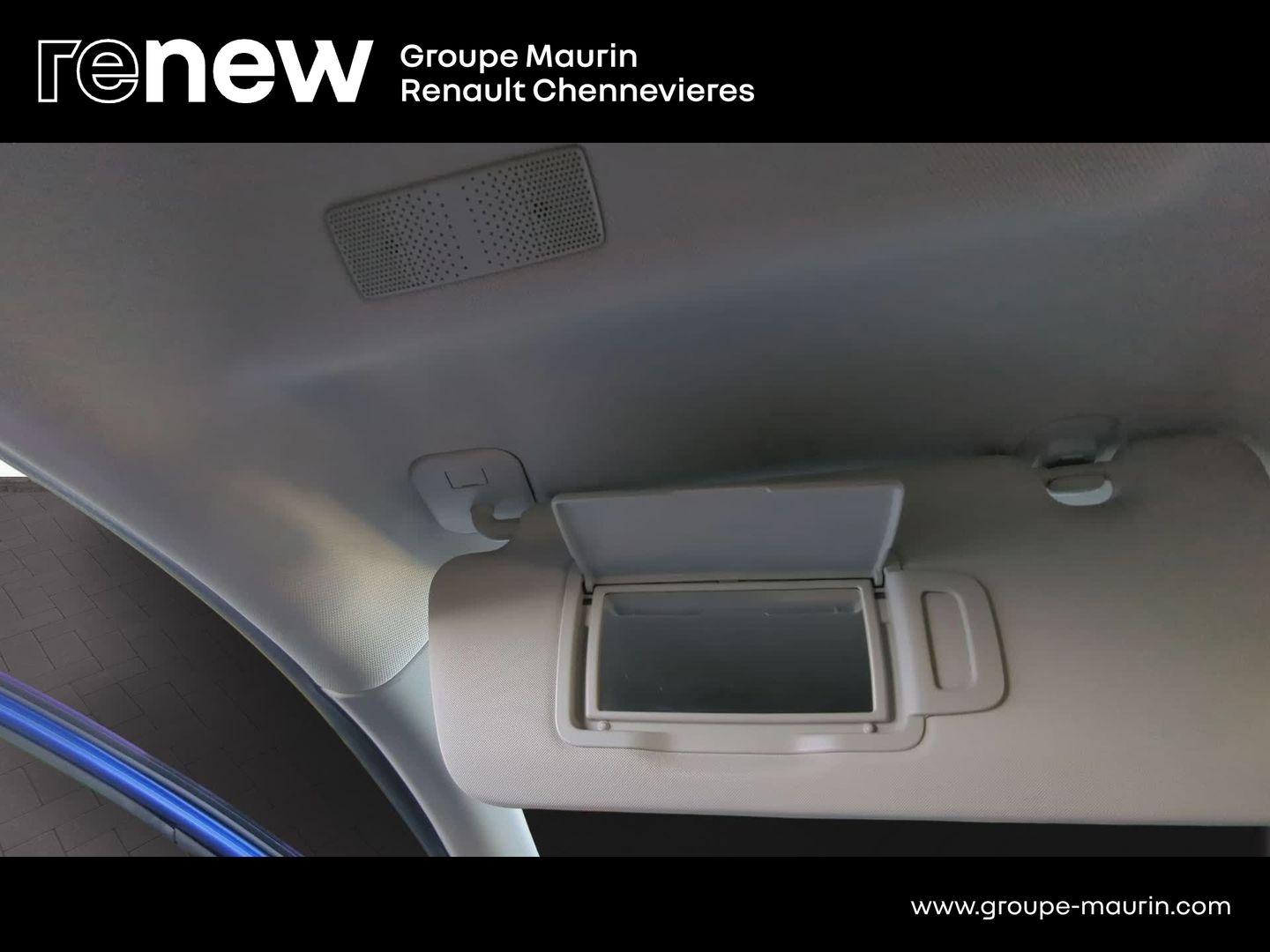 RENAULT Captur 1.6 E-Tech hybride 145ch Intens -21 - Photo 26