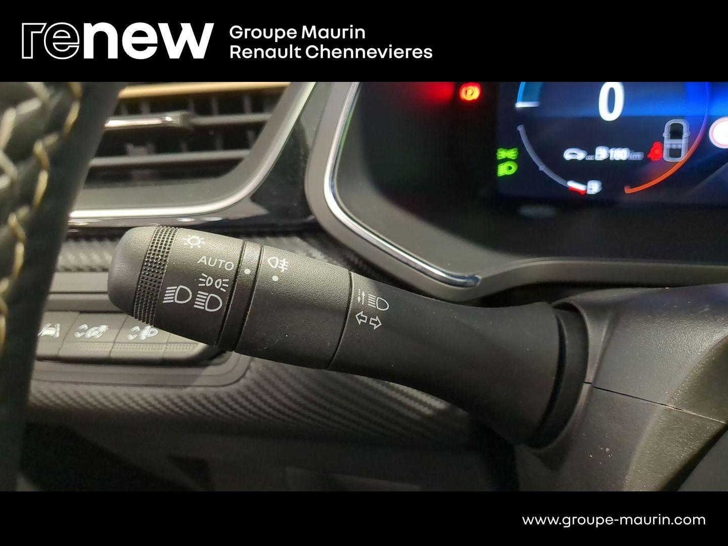 RENAULT Captur 1.6 E-Tech hybride 145ch Engineered - Photo 13